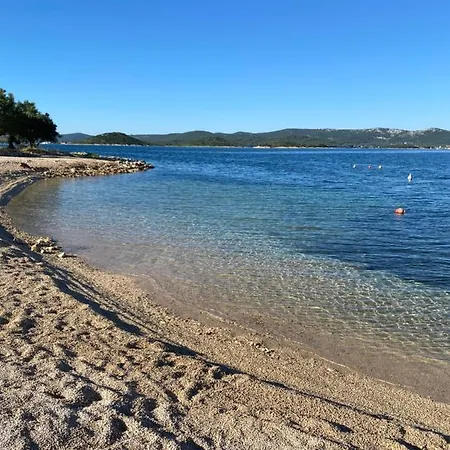 Beachfront Mobile Tomislav *