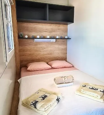Beachfront Mobile Tomislav Holiday home Sveti Petar (Zadar)